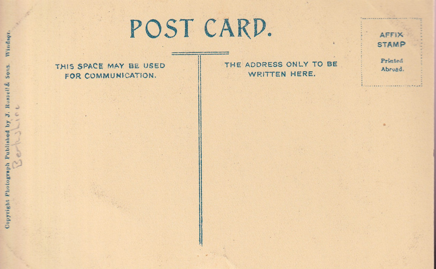 Postcard - The Guard Room, Windsor Castle, Windsor, Berkshire, England - Printed - Unposted