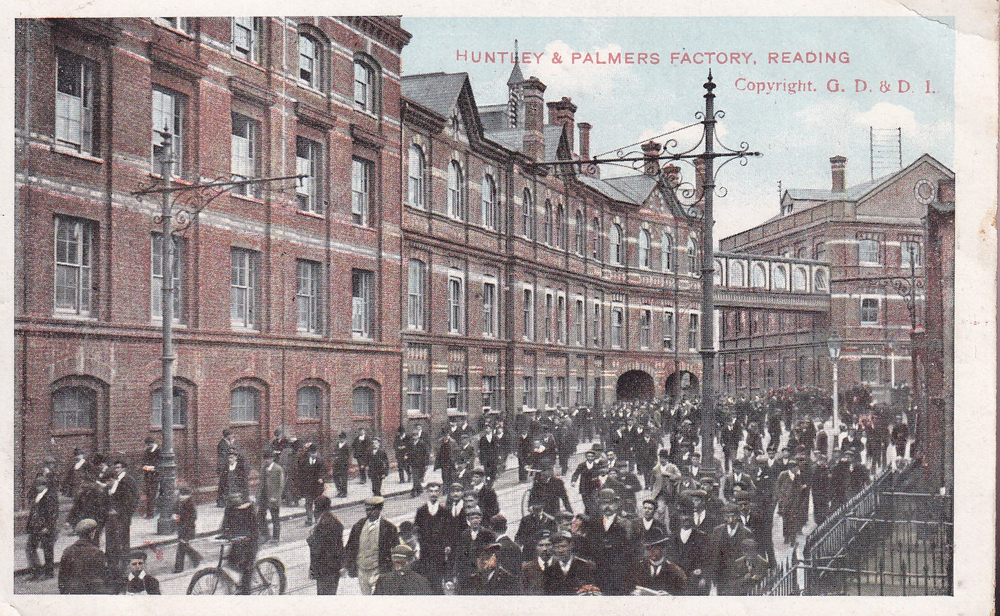 Postcard - Huntley & Palmers Factory, Reading, Berkshire, England - Printed - Unposted