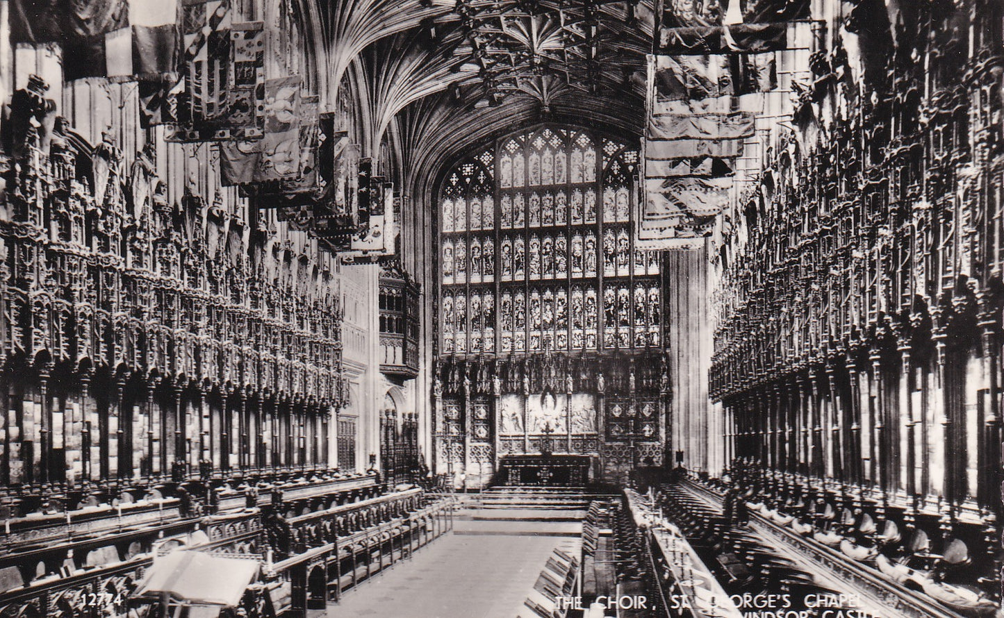 Postcard - St George's Chapel, Windsor Castle, Windsor, Berkshire, England - RPPC - Unposted