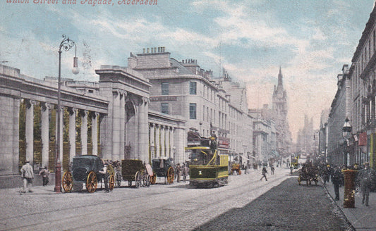 Postcard - Union Street and Facade, Aberdeen, Aberdeenshire, Scotland - Printed - Posted