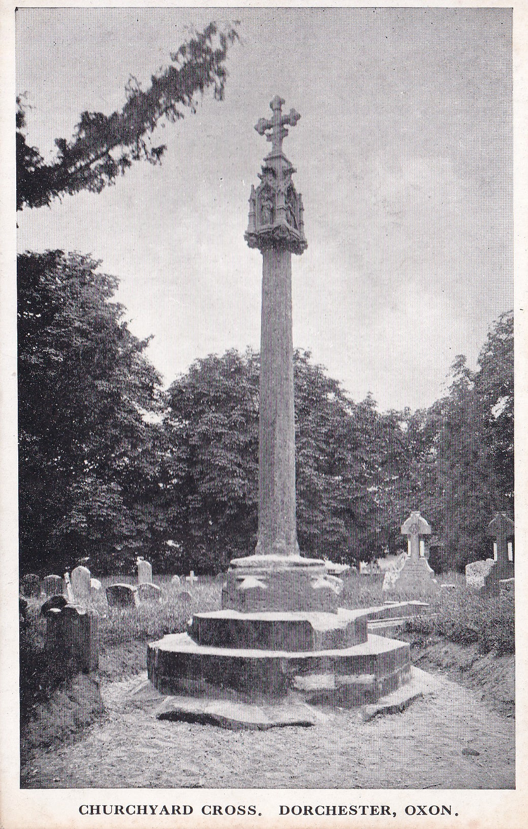 Postcard - Churchyard Cross, Dorchester, Oxfordshire, England - Printed - Unposted
