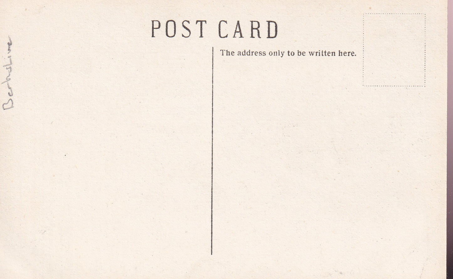 Postcard - The Broadway, Newbury, Berkshire, England - Printed - Unposted
