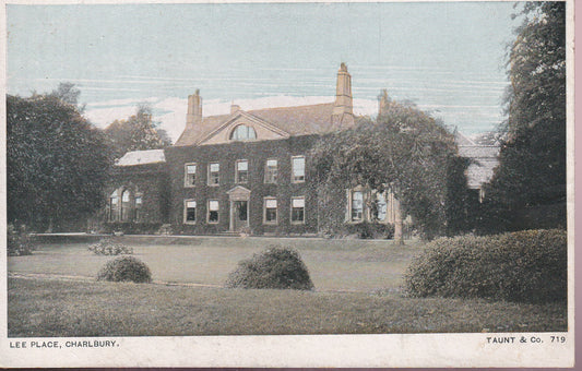 Postcard - Lee Place, Charlbury, Oxfordshire, England - Printed - Unposted